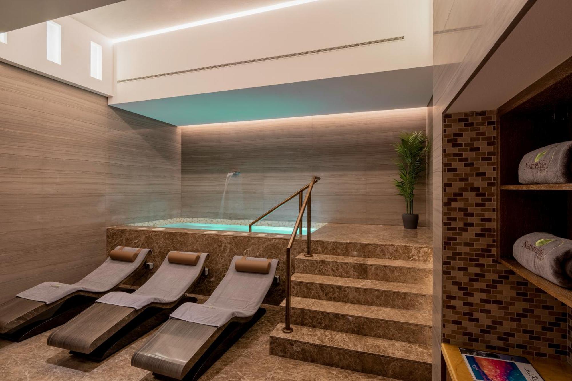 Rixos Marina Hotel 5*