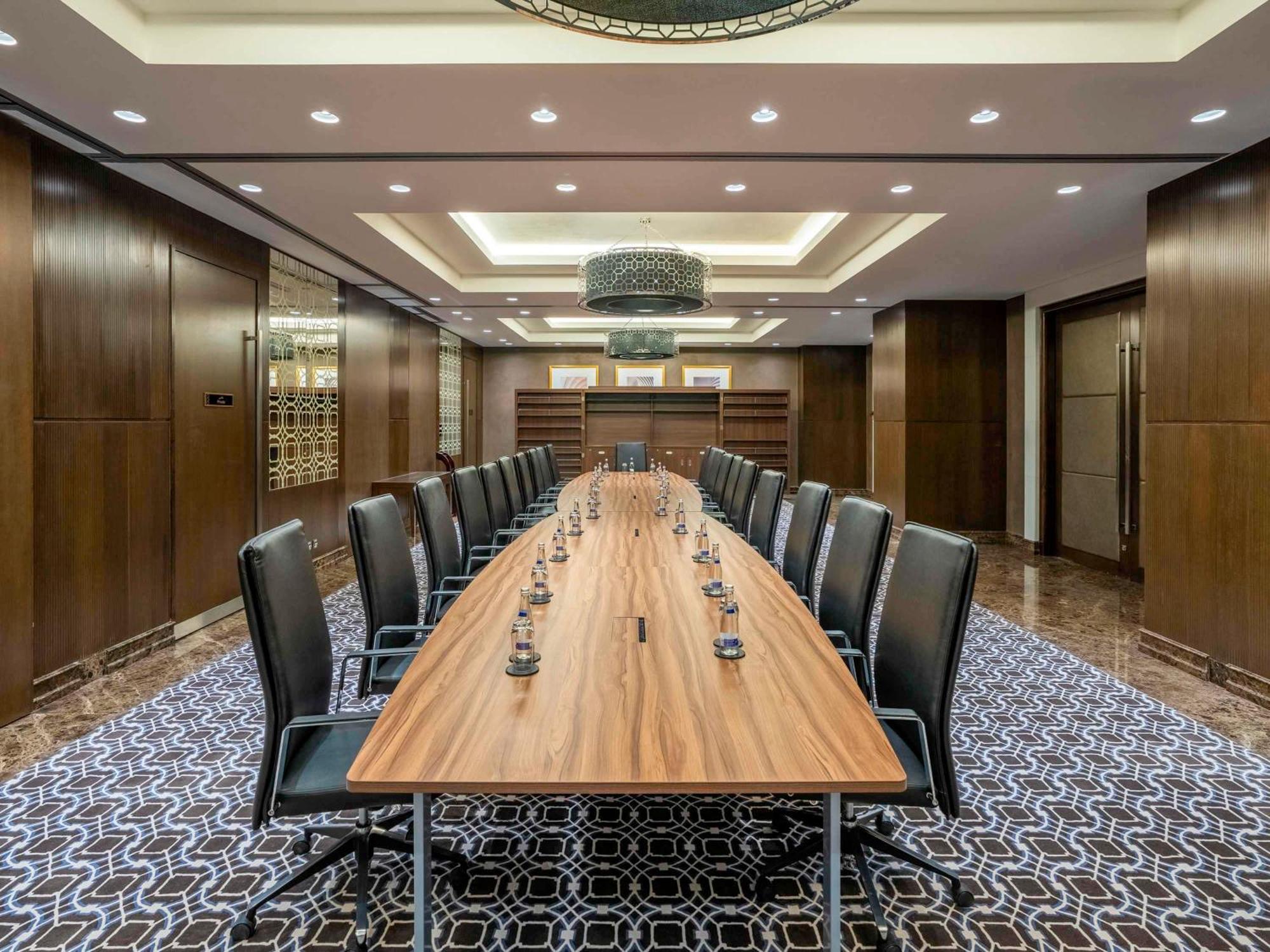Rixos Marina 5* Abu Dhabi