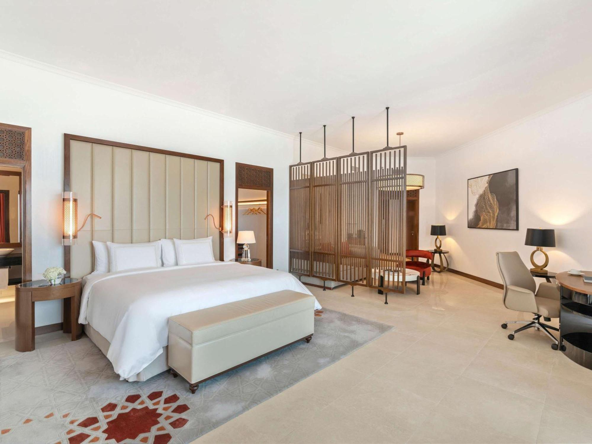Rixos Marina Hotel